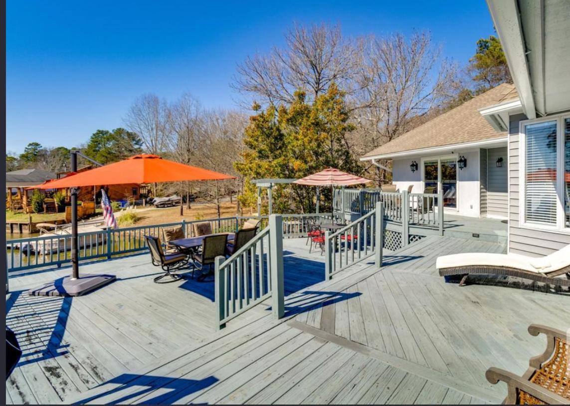 The Lake House Irmo Exterior photo